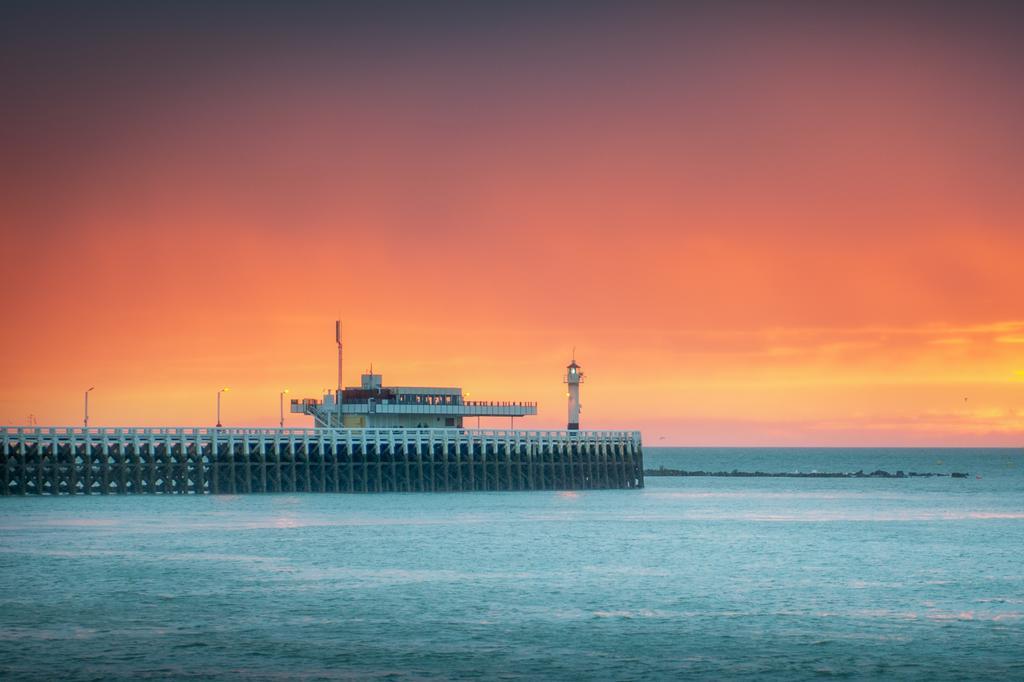 Ostend Hotel ภายนอก รูปภาพ