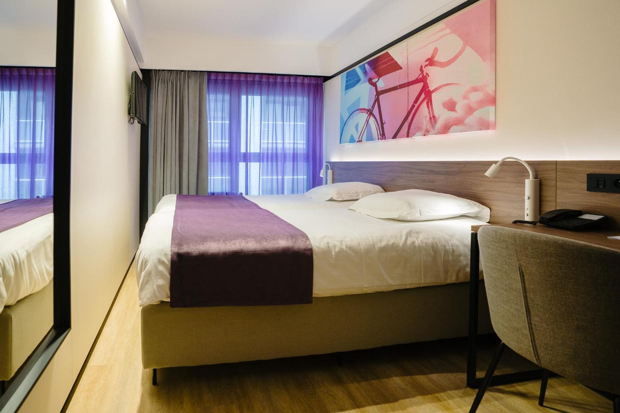 Ostend Hotel ภายนอก รูปภาพ