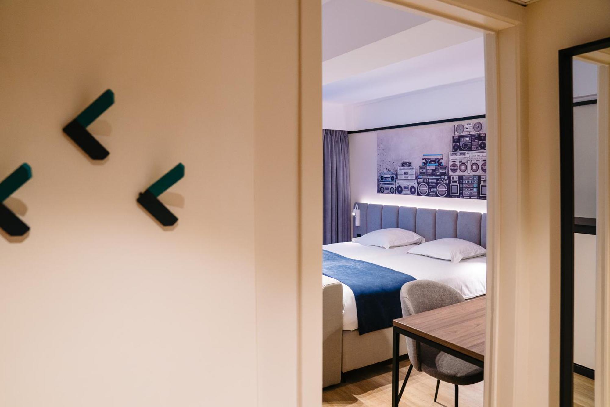 Ostend Hotel ภายนอก รูปภาพ